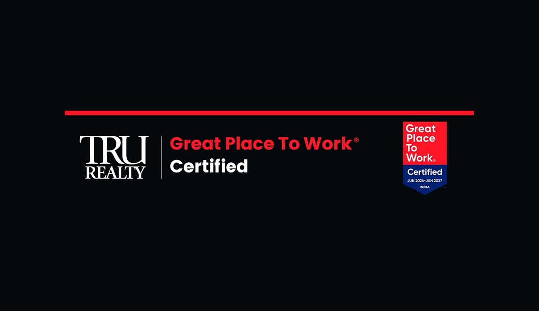 TRU Realty team at the office