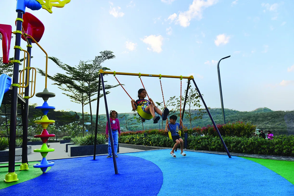 The children's playground at Kekarav