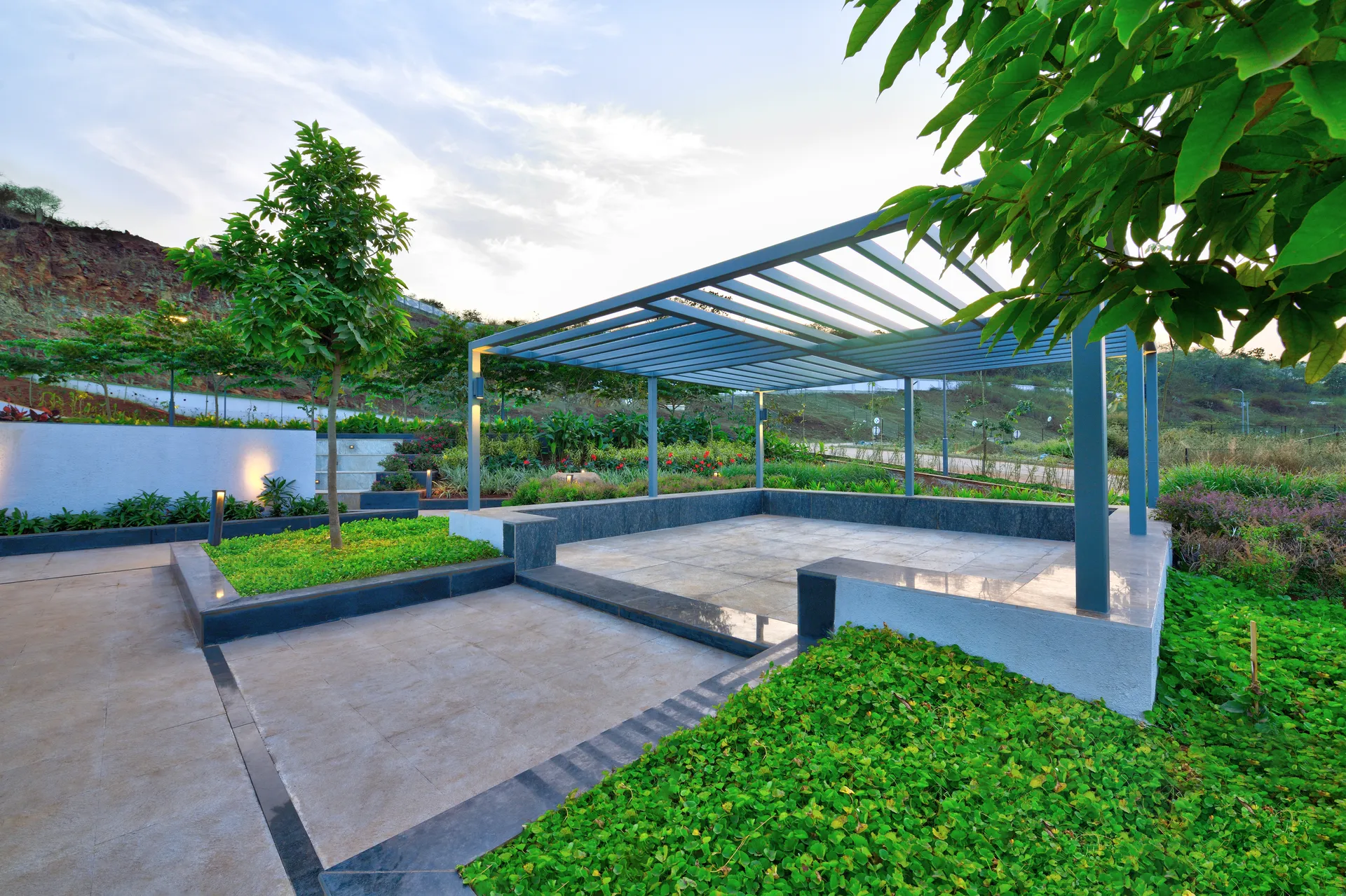 An open pavilion overlooking the hills at Kekarav